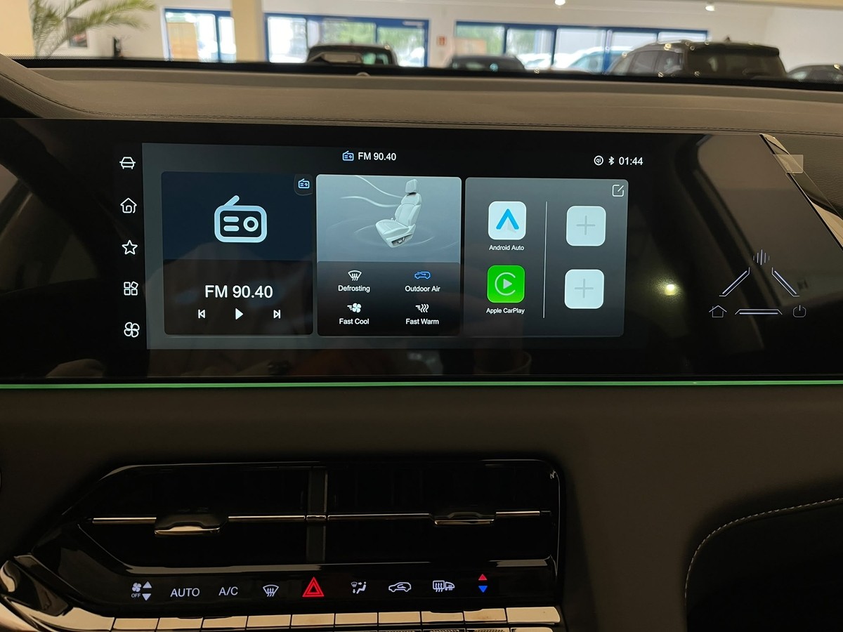 JAC JS8 Pro Automatik 7Sitzer PANO Garantie APP