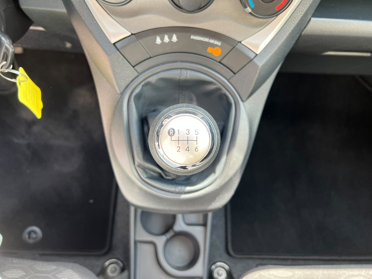 Toyota Verso-S 1.33 Dual-VVT-i Cool - Klima - PDC - Garantie
