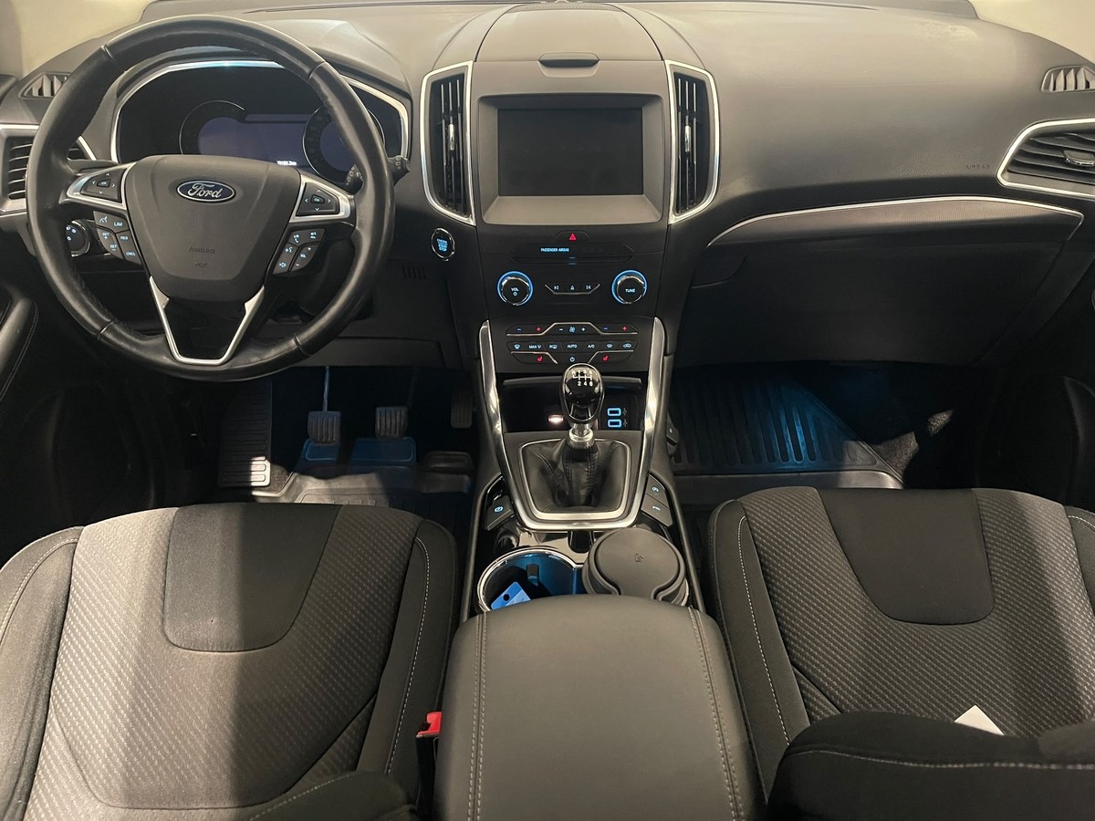 Ford Edge 2,0 4x4 Titanium AHK 4xSHZ Kamera Dashcam