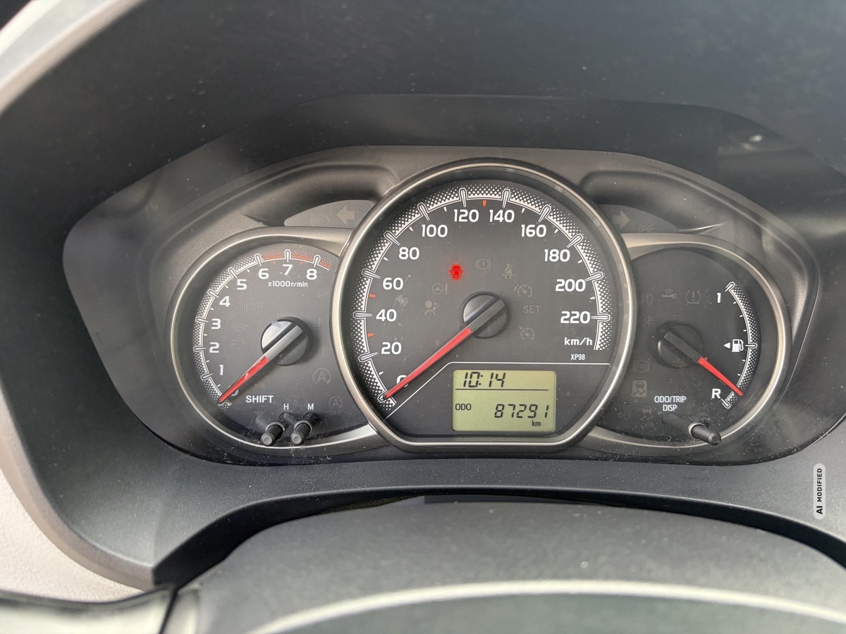 Toyota Yaris 1.0 VVTi