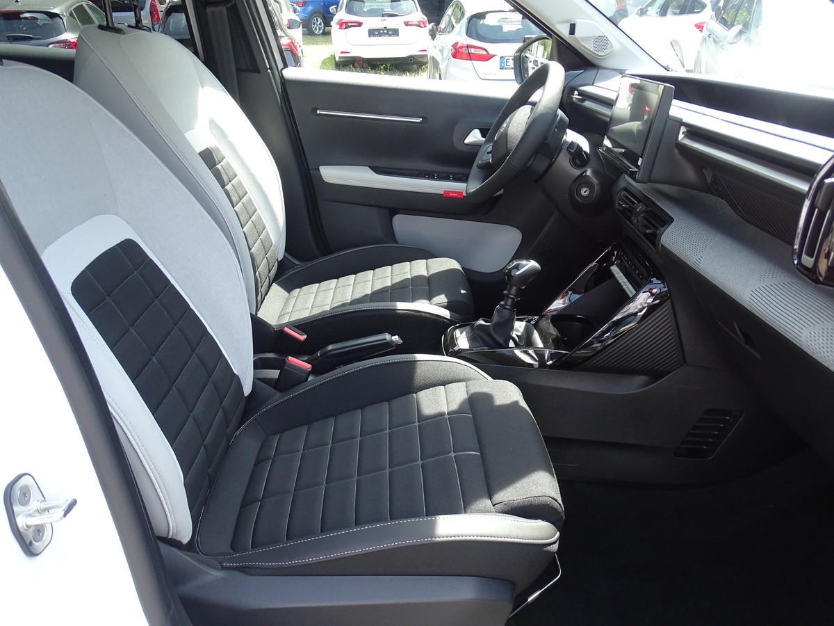 Citroën C3 1.2 Turbo 100 MAX Navi Kamera PDC WinterPaket