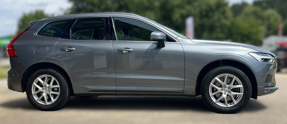 Volvo XC60 D5 AWD Momentum*360°-Kamera*AHK*Sitzheizung v+h*
