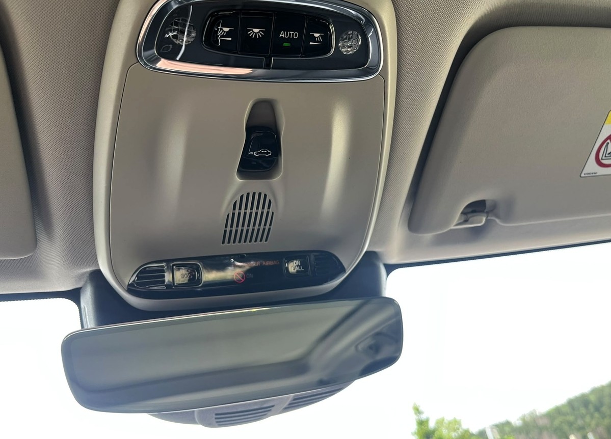 Volvo XC60 D5 AWD Momentum*360°-Kamera*AHK*Sitzheizung v+h*