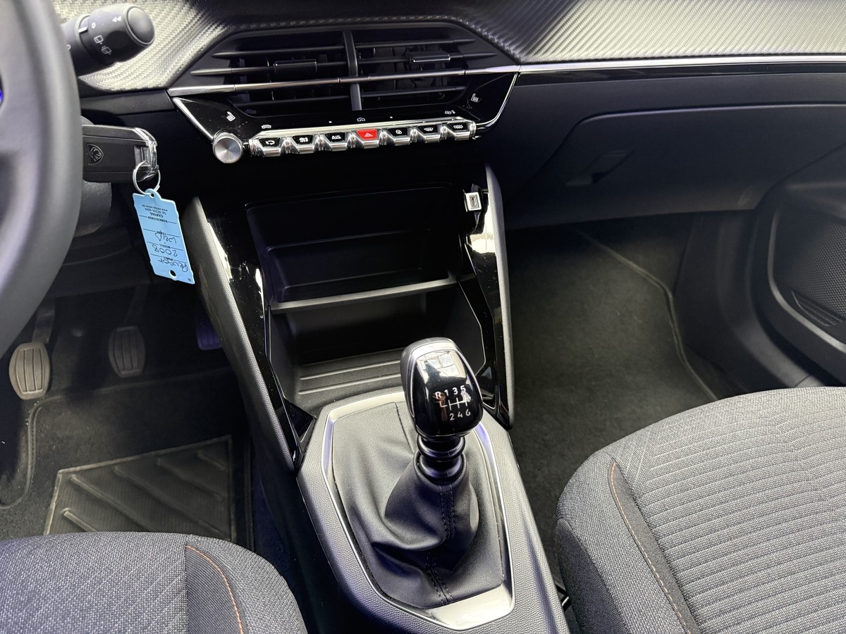 Peugeot 2008 1.2 PureTech 100 Style (EURO 6e) 