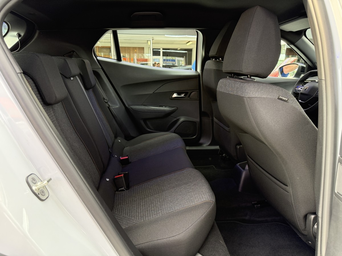 Peugeot 2008 1.2 PureTech 100 Style (EURO 6e) 