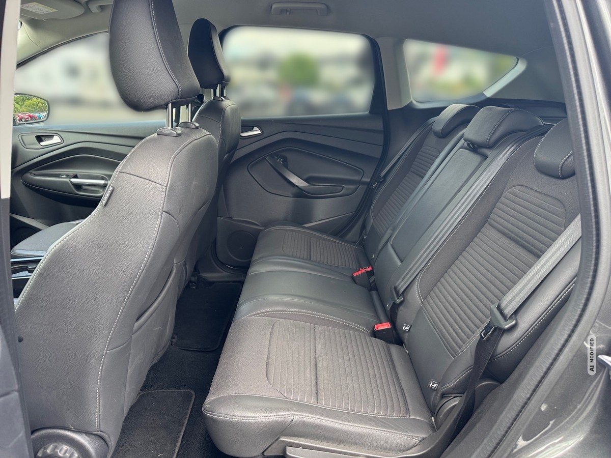 Ford Kuga *Nur Händler* Titanium 4x2 