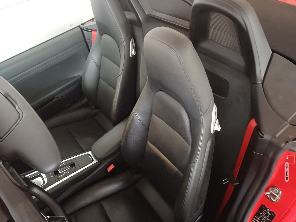 Porsche Boxster 718 Boxster S PDK*20 Zoll*BOSE*Sportausp*PASM*LEDER*