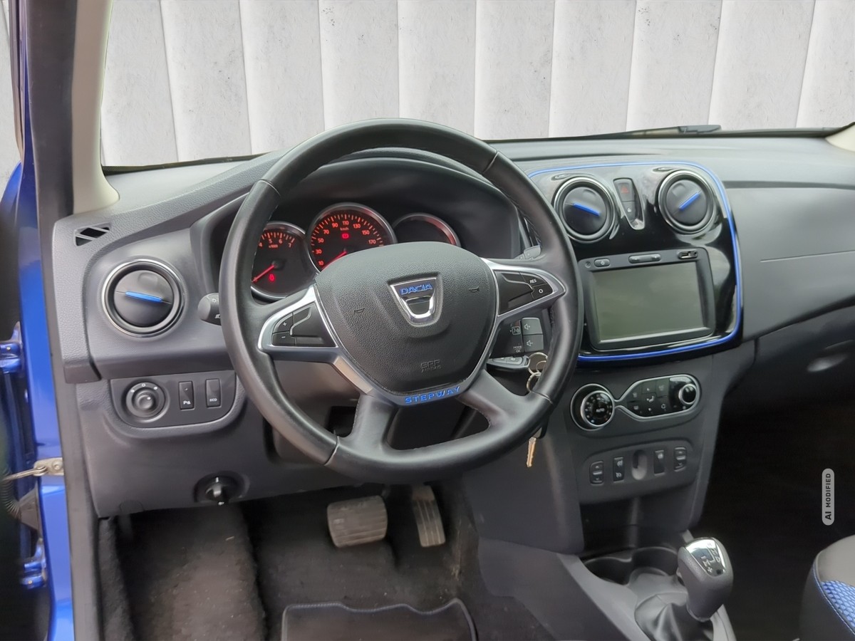 Dacia Logan MCV TCe 90 Stepway Automatik  Navi*Klima*Tempomat