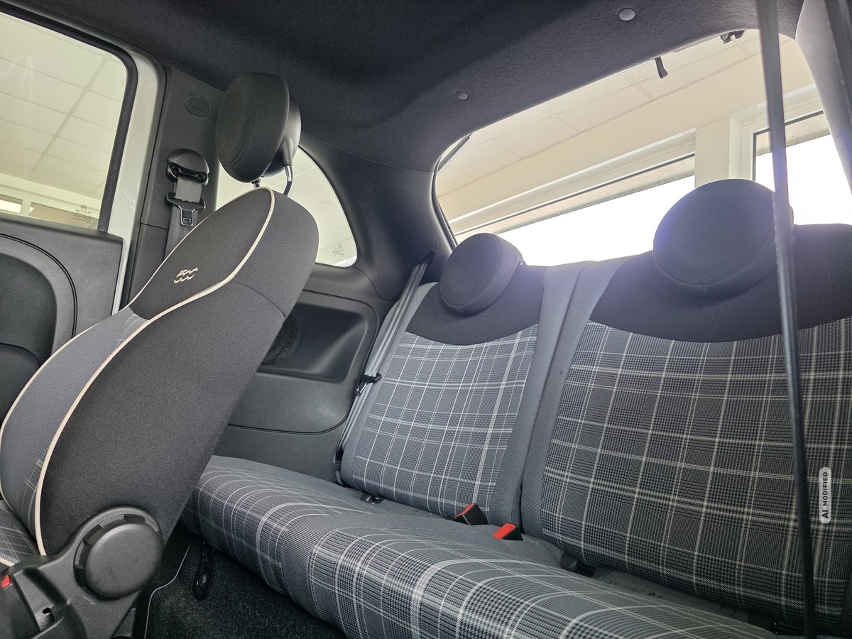 Fiat 500 1.2 8V Lounge (EURO 6d-TEMP) 