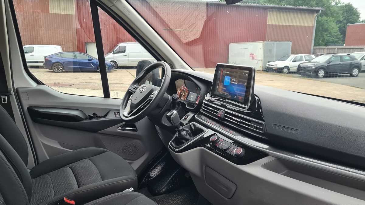 Maxus Deliver 9 L3 H2 RWD Luxury  2,0D Bi-LED,PDC,Car Play