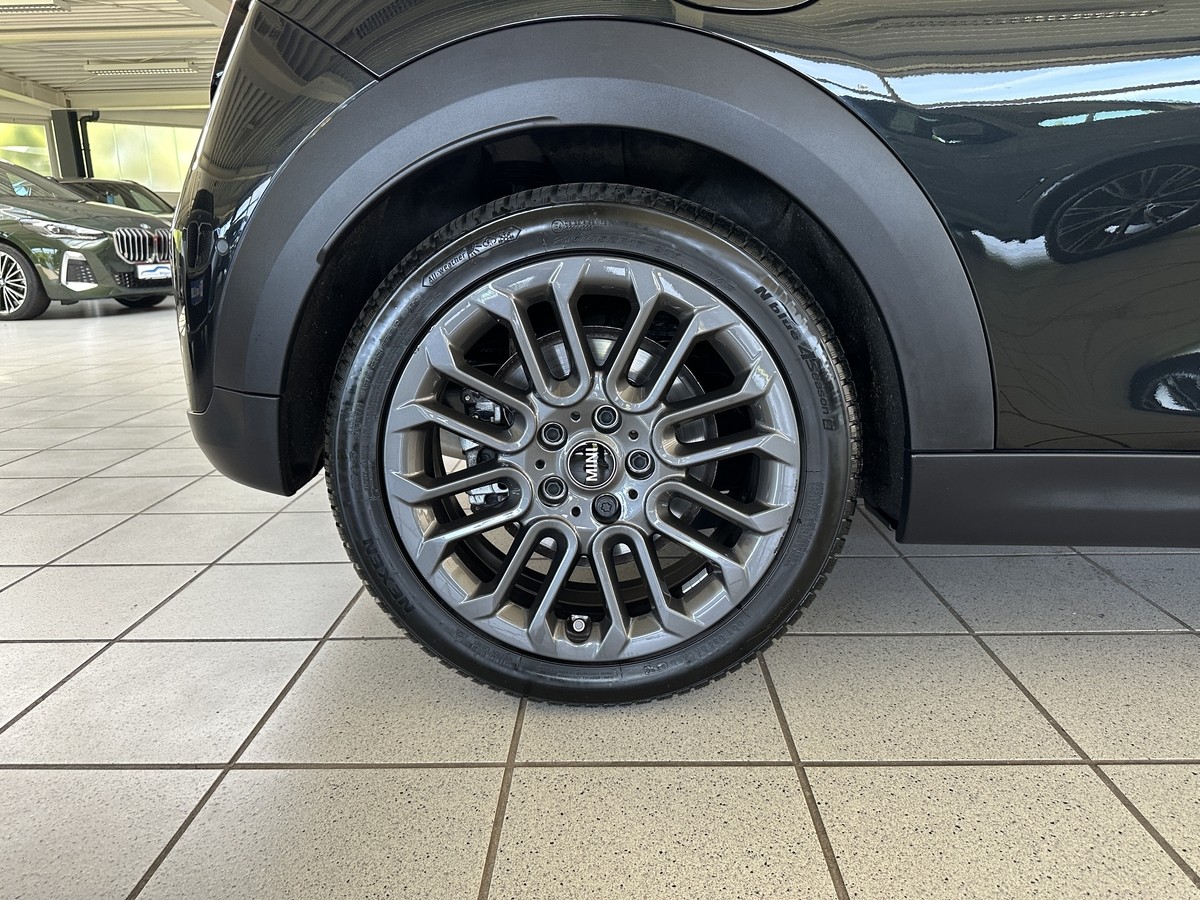MINI Cooper C Essential LED RFK Allwettereifen Sitzhz. PDC