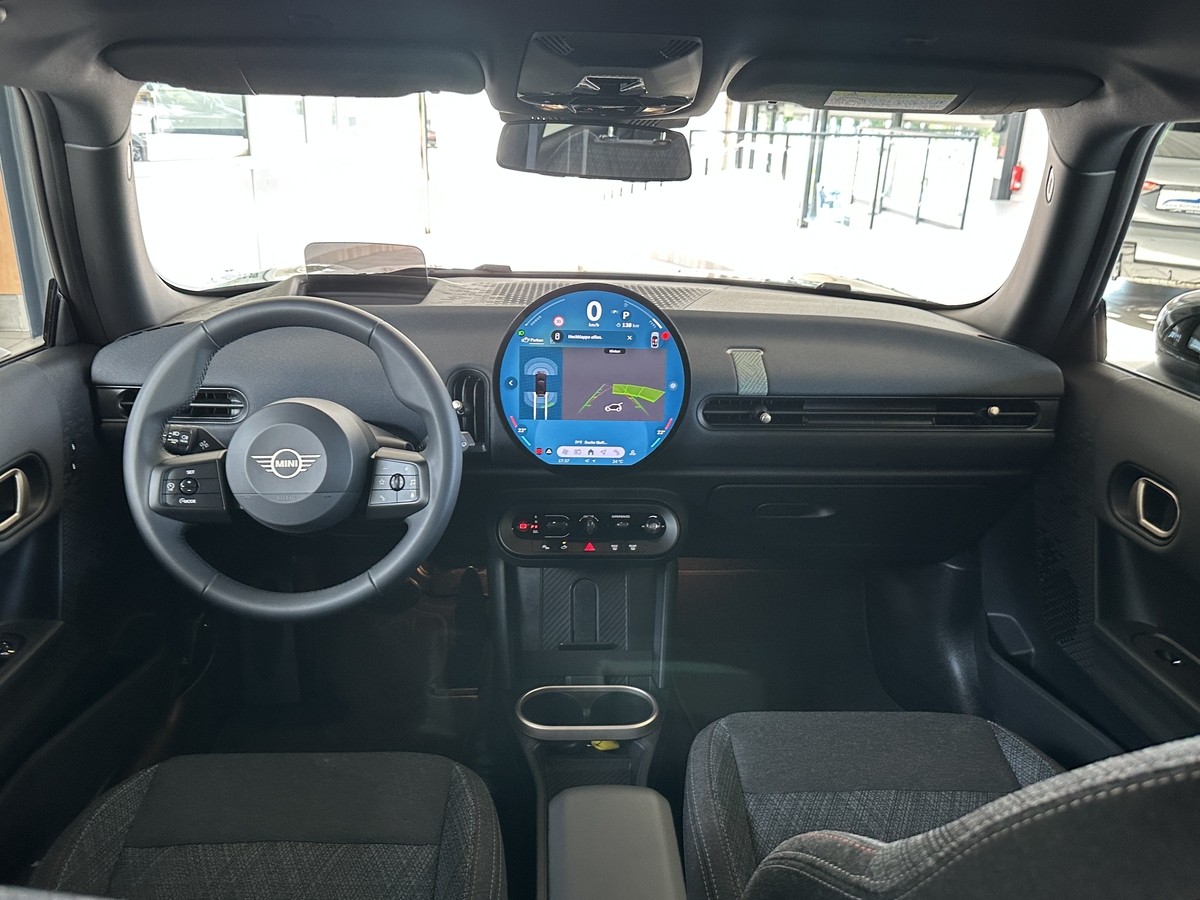MINI Cooper C Essential LED RFK Allwettereifen Sitzhz. PDC