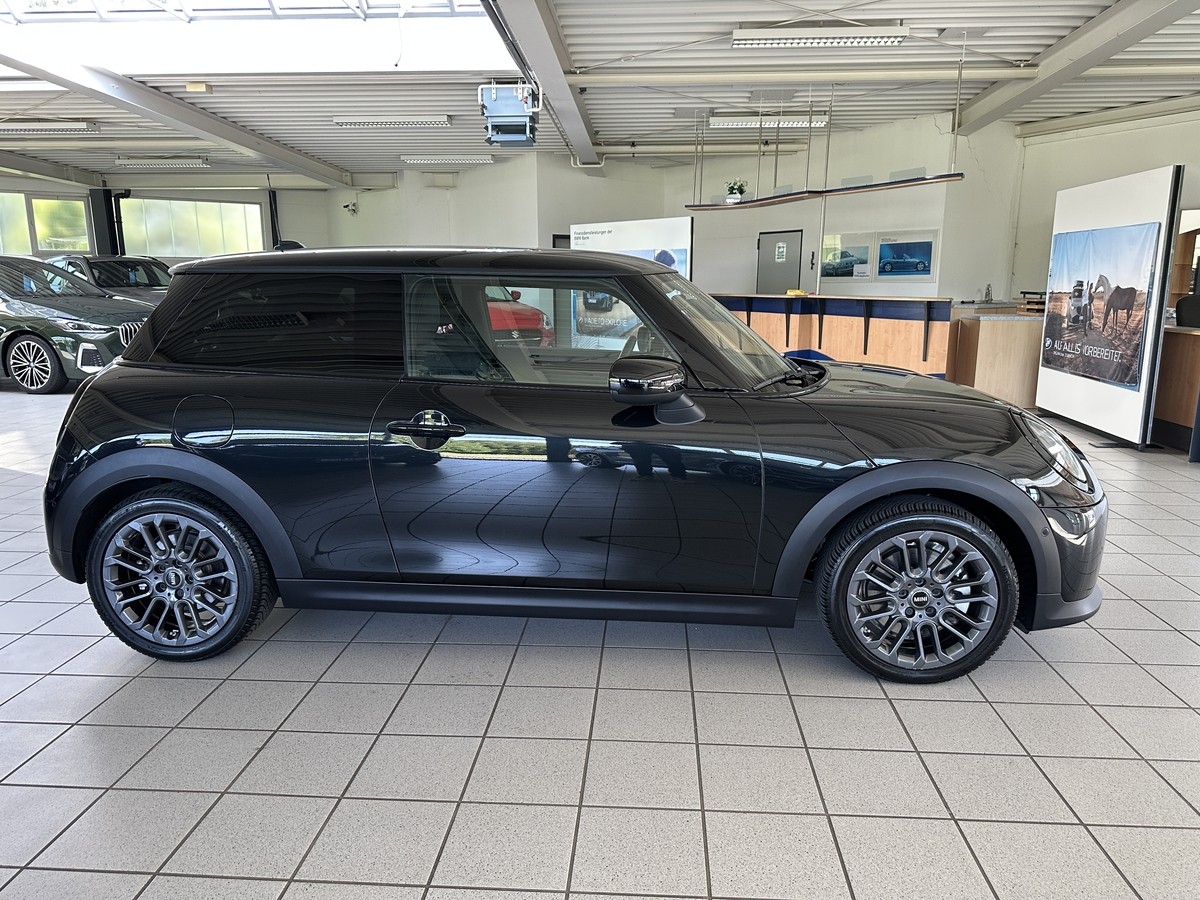 MINI Cooper C Essential LED RFK Allwettereifen Sitzhz. PDC