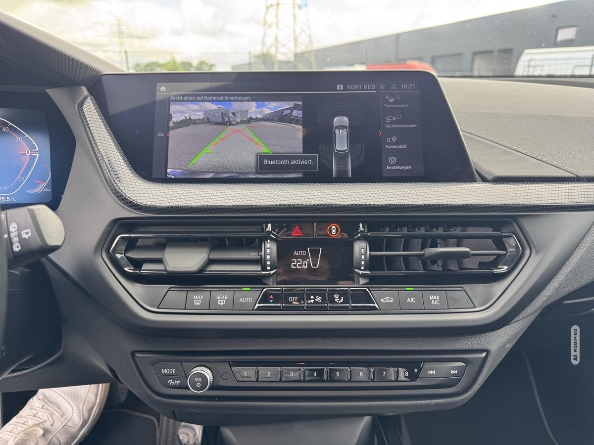 BMW 118 i A+Sport Line+LED+Spurhalte+Shadow