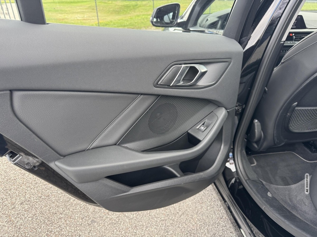 BMW 118 i A+Sport Line+LED+Spurhalte+Shadow