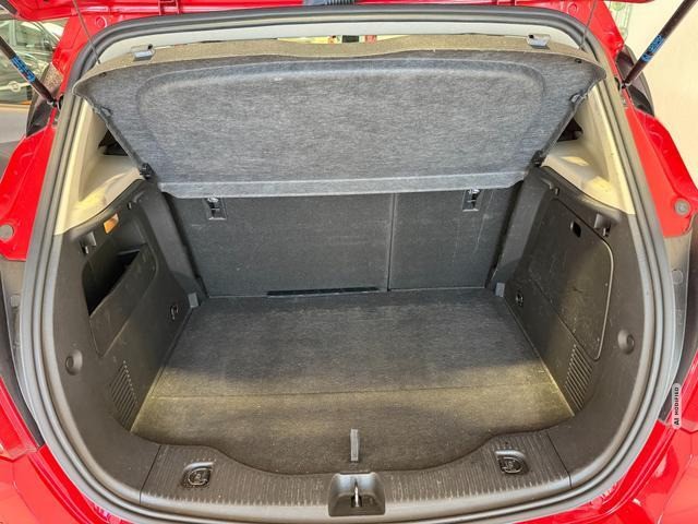 Opel Mokka X 1.6 85kW (116PS) Selection Start/Stop, Klimaanlage, AUX, USB-Schnittstel