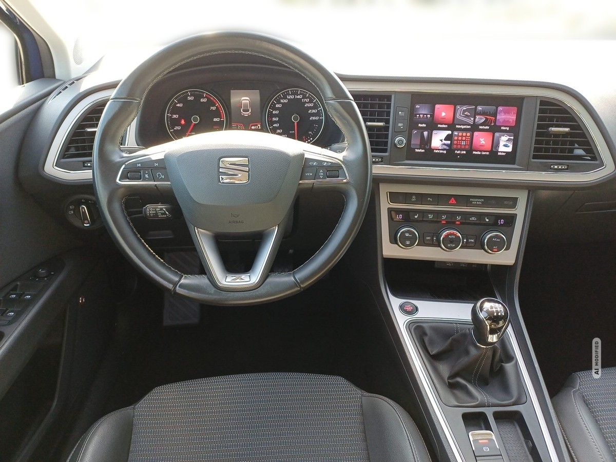 Seat Leon ST 1.5 TSI Xcellence ACC Sitzh. PDC Kamera Full-Link