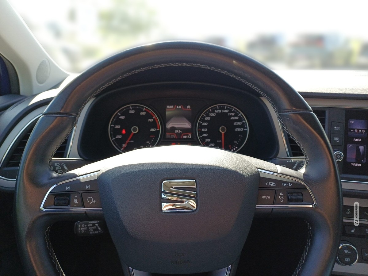 Seat Leon ST 1.5 TSI Xcellence ACC Sitzh. PDC Kamera Full-Link