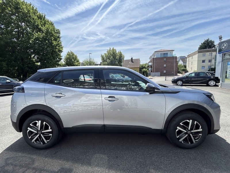 Peugeot 2008 STYLE KLIMA*SHZG*BTH*NAVI*SMART-LINK*PDC*R-CAM