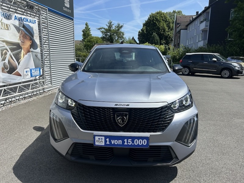 Peugeot 2008 STYLE KLIMA*SHZG*BTH*NAVI*SMART-LINK*PDC*R-CAM