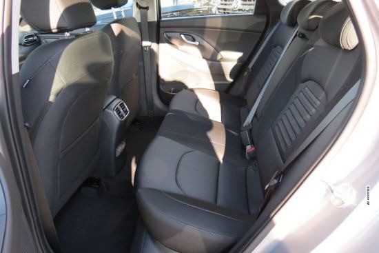 Hyundai i30 Kombi 1.5 T-GDI,Navi,SHZ,beh.Lenkrad,CarPlay