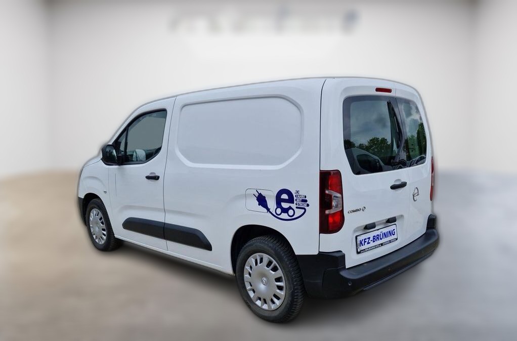 Opel Combo e-Cargo Edition AT SOH 94% Klima SHZ PDC 1