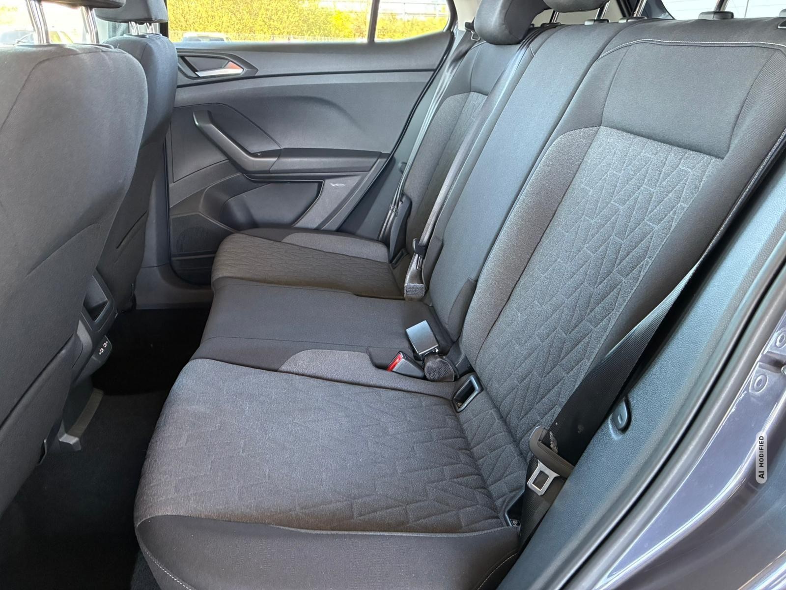 Volkswagen T-Cross Life 1.0 TSI DSG / Matrix-LED / ACC / Kamera / Shz vorne / Apple Carplay