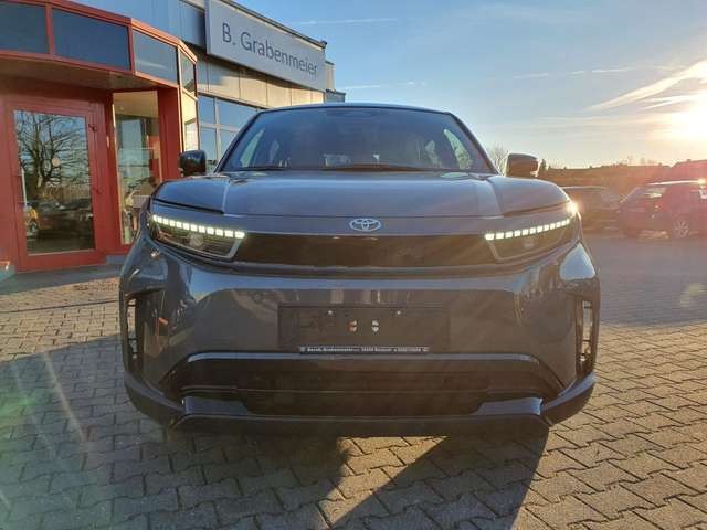 Toyota Urban Cruiser 61kWh Lounge