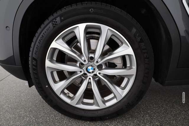 BMW X3 20d xDrive, Laser, AHK, Kamera, Navi, Leder, 19-Zo