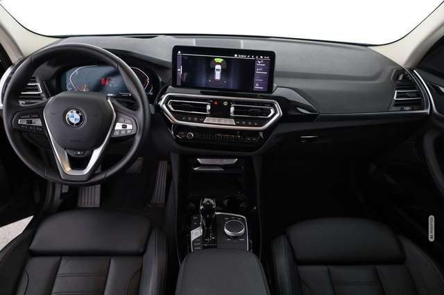 BMW X3 20d xDrive, Laser, AHK, Kamera, Navi, Leder, 19-Zo