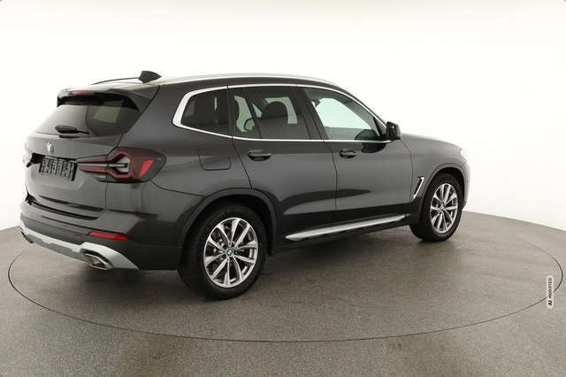 BMW X3 20d xDrive, Laser, AHK, Kamera, Navi, Leder, 19-Zo