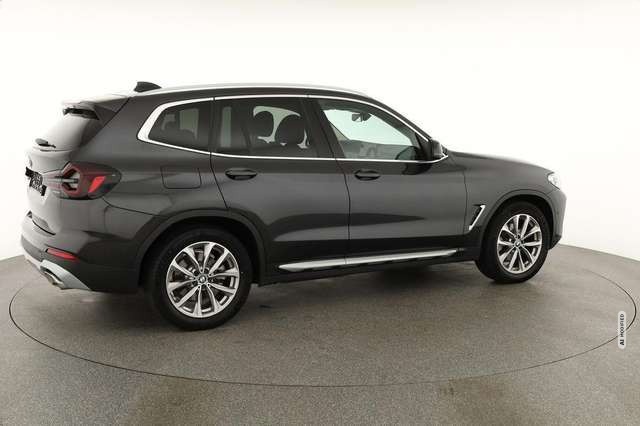 BMW X3 20d xDrive, Laser, AHK, Kamera, Navi, Leder, 19-Zo