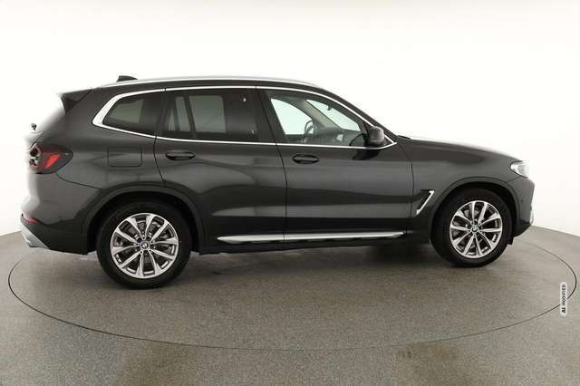 BMW X3 20d xDrive, Laser, AHK, Kamera, Navi, Leder, 19-Zo