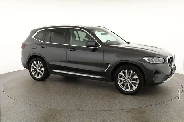 BMW X3 20d xDrive, Laser, AHK, Kamera, Navi, Leder, 19-Zo