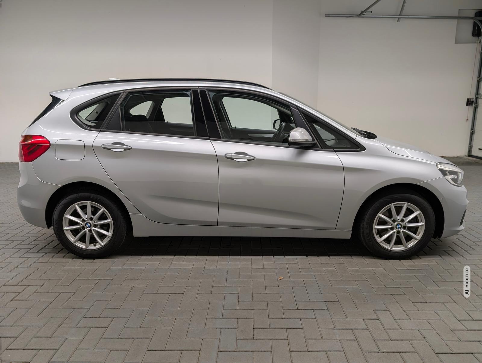 BMW 218 Active Tourer 218i Active Tourer SHZ/PDC/Kam/Tempom./16-LM