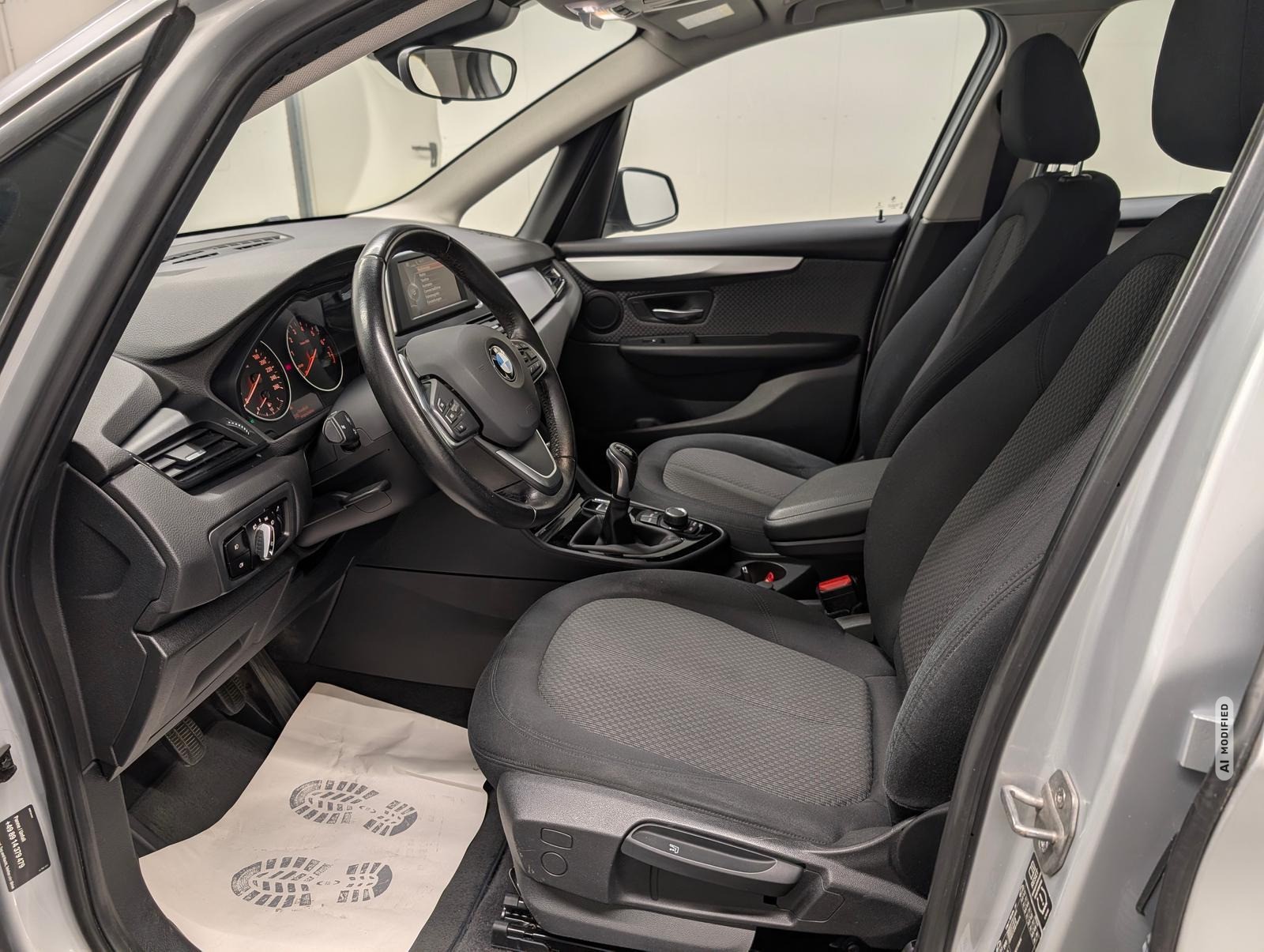 BMW 218 Active Tourer 218i Active Tourer SHZ/PDC/Kam/Tempom./16-LM