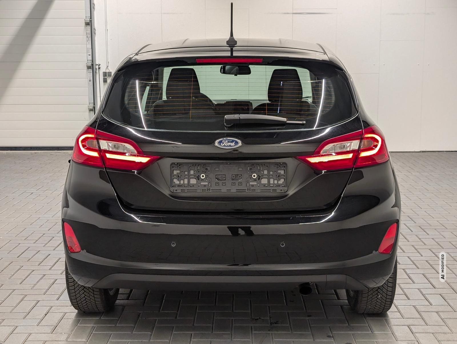 Ford Fiesta Titanium Carplay/SHZ/FSH/PDC/Limiter/16LM