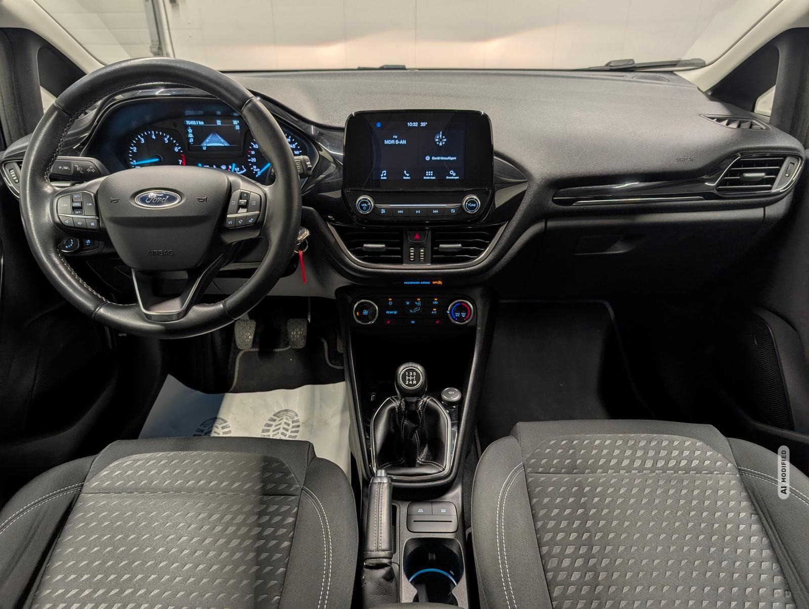 Ford Fiesta Titanium Carplay/SHZ/FSH/PDC/Limiter/16LM