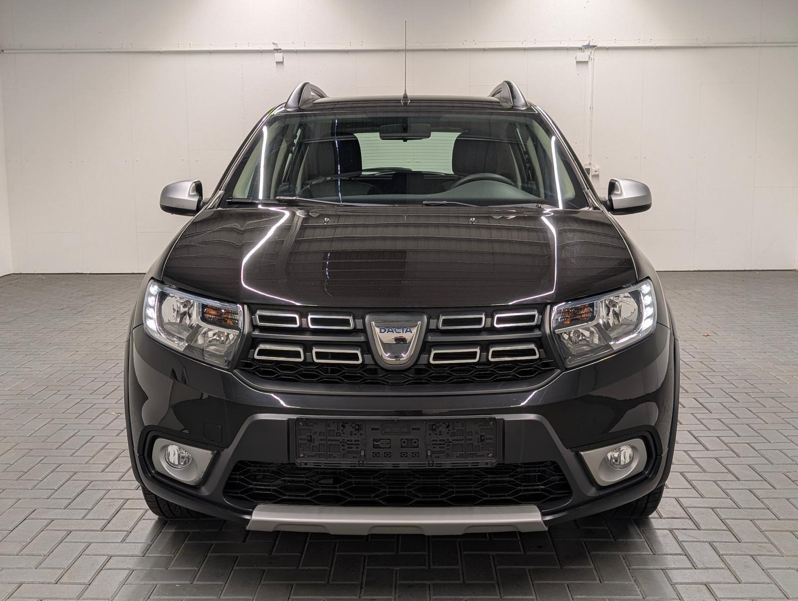 Dacia Sandero Stepway Navi/Klima/BT/USB/LED-TFL