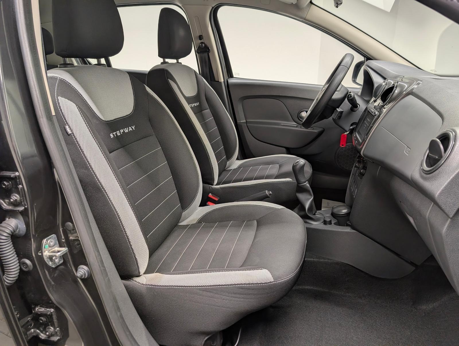 Dacia Sandero Stepway Navi/Klima/BT/USB/LED-TFL