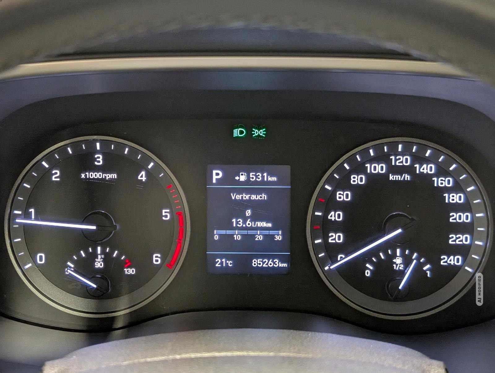 Hyundai Tucson LED/Navi/Pano/SHZ/Kam/Tempom./19-LM