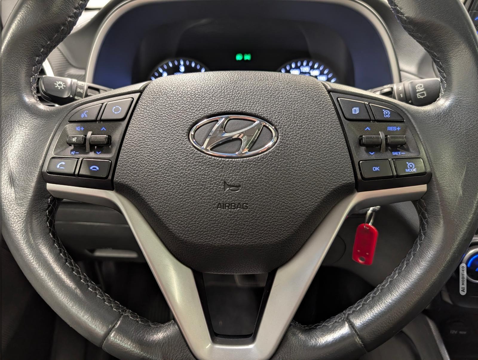 Hyundai Tucson LED/Navi/Pano/SHZ/Kam/Tempom./19-LM