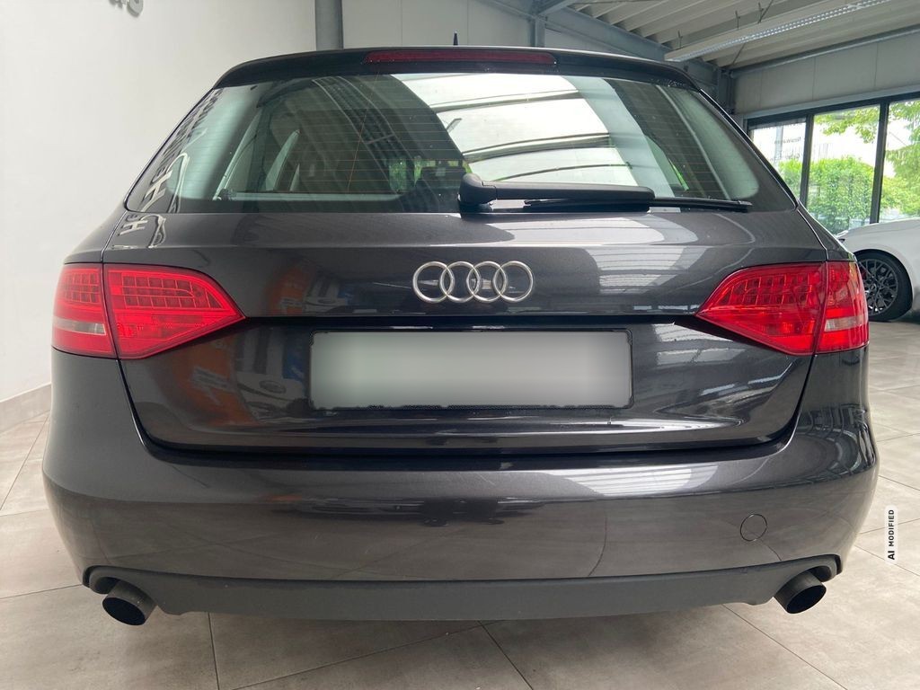 Audi A4 Avant Ambition 1.Hd Navi AHK Tempo Scheckheft