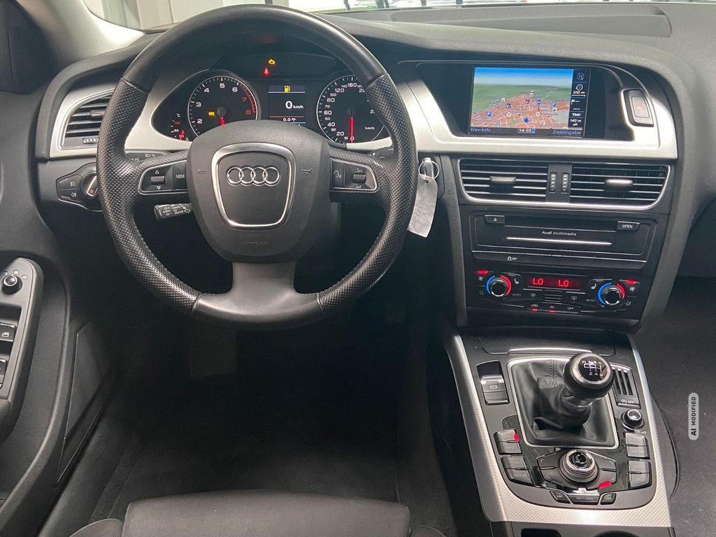 Audi A4 Avant Ambition 1.Hd Navi AHK Tempo Scheckheft
