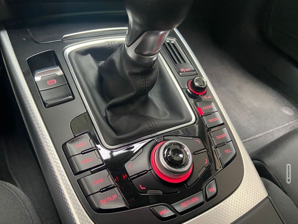Audi A4 Avant Ambition 1.Hd Navi AHK Tempo Scheckheft