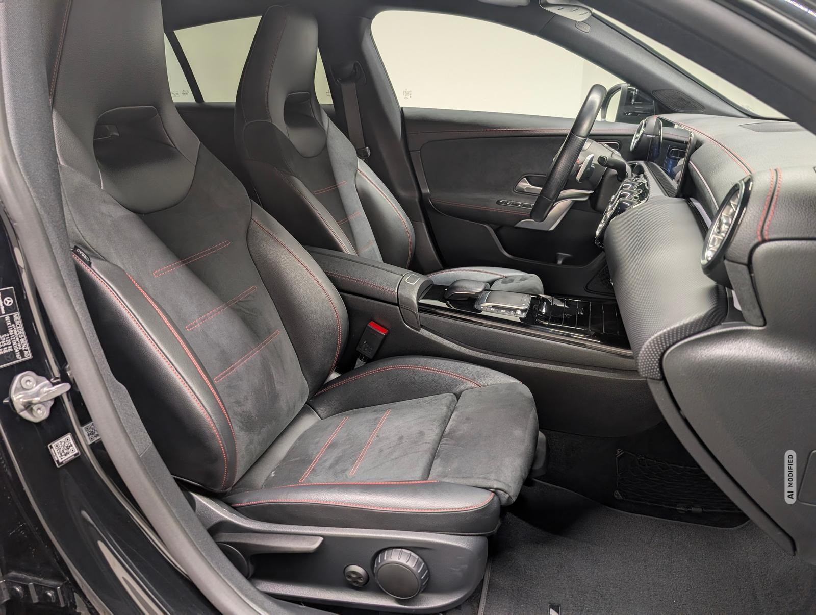 Mercedes-Benz CLA 200 Shooting Brake CLA 200 SB AMG-Line Stdhzg/LED/Navi/SHZ/360°/elH