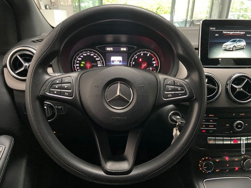 Mercedes-Benz B 180 1.Hand Kamera Sitzheizung AHK