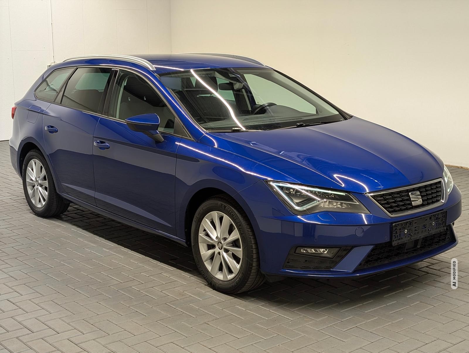 Seat Leon ST Style LED/Navi/DAB/AHK/ACC/SHZ/Kam/16-LM
