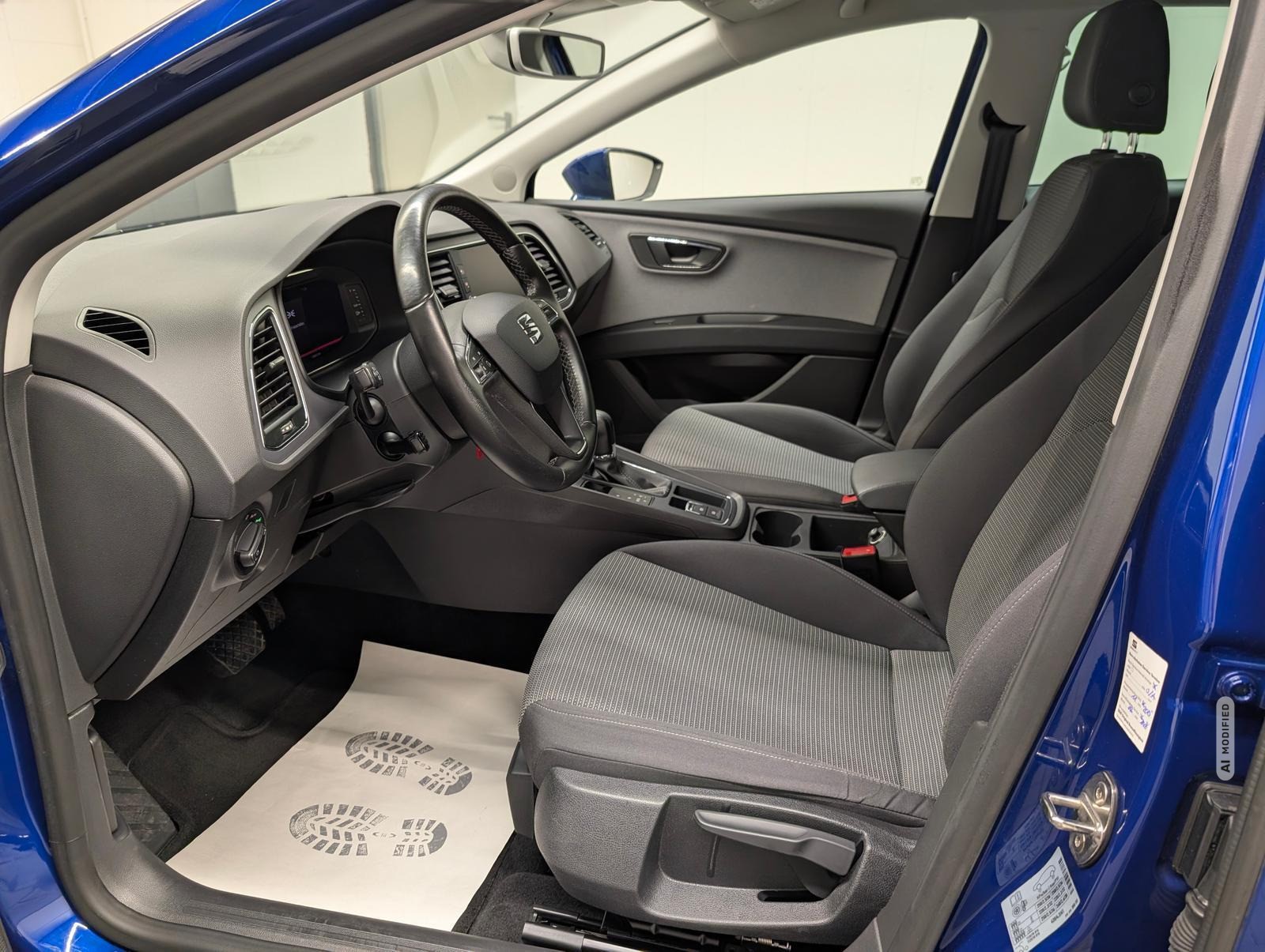 Seat Leon ST Style LED/Navi/DAB/AHK/ACC/SHZ/Kam/16-LM