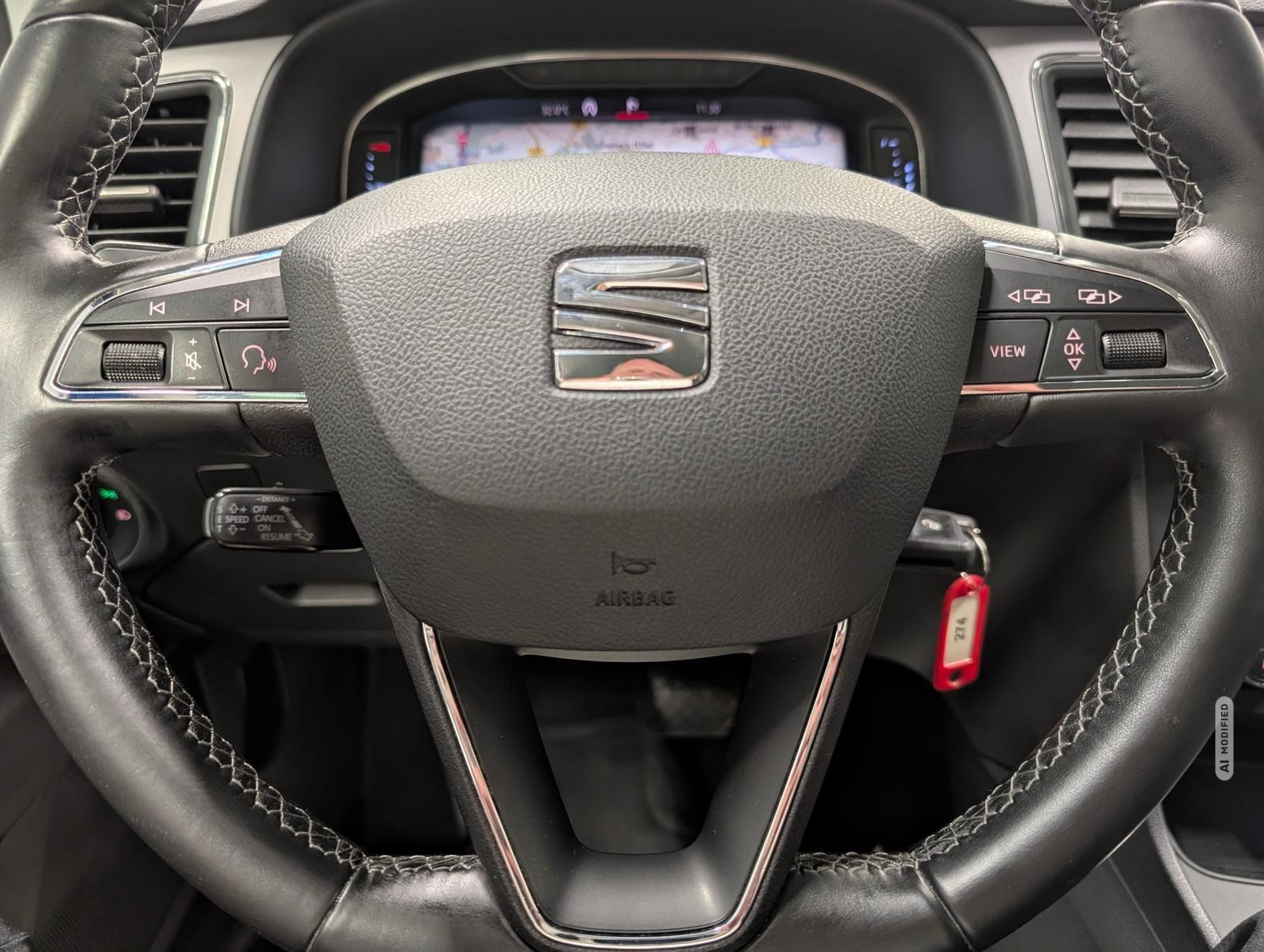 Seat Leon ST Style LED/Navi/DAB/AHK/ACC/SHZ/Kam/16-LM